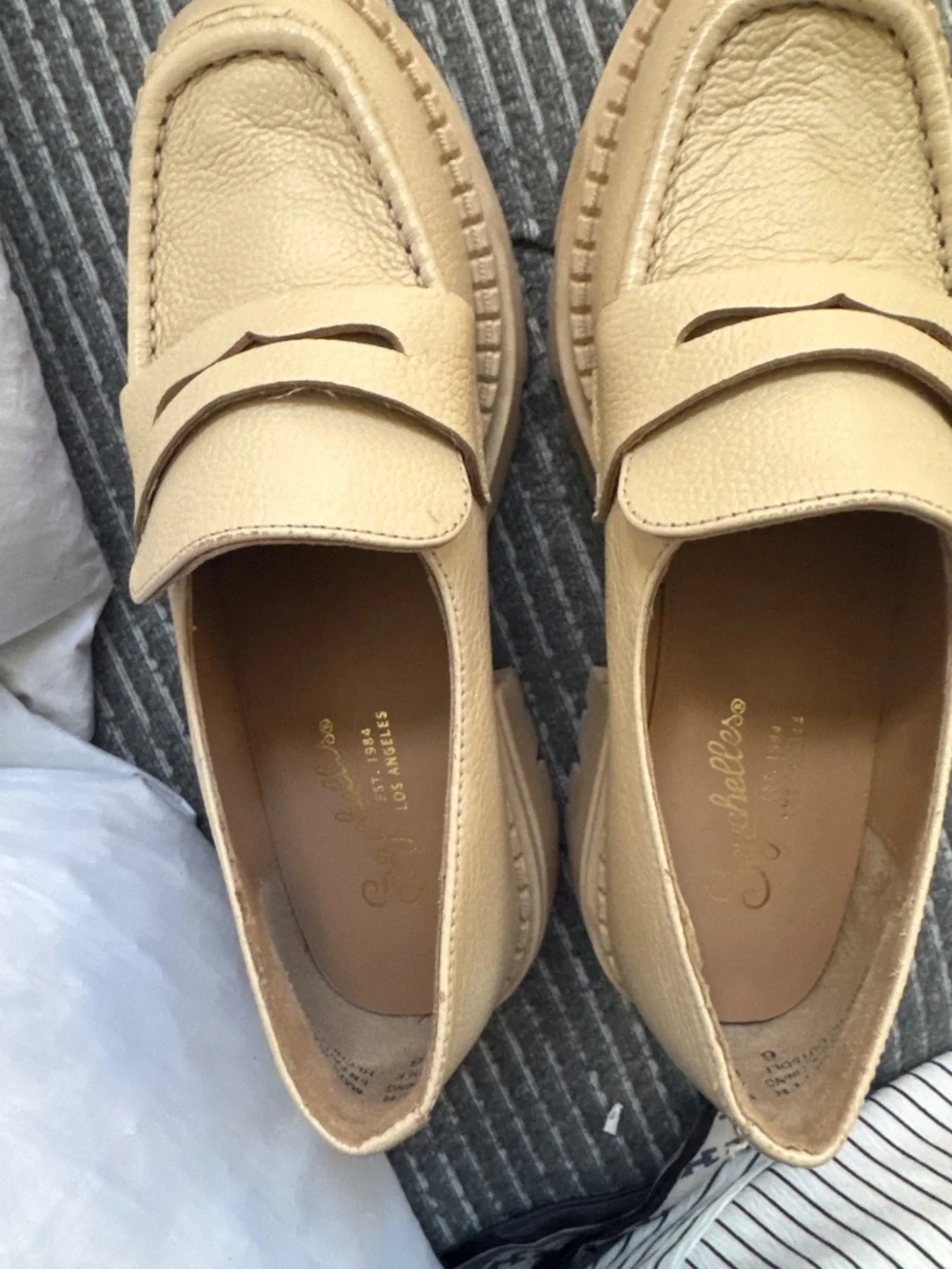Like new beige leather penny loafers